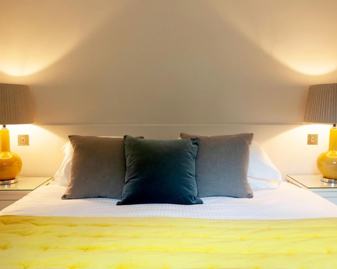 Luxury 2 Bedroom City Apartment In Bath'S Artisan Quarter Exteriör bild
