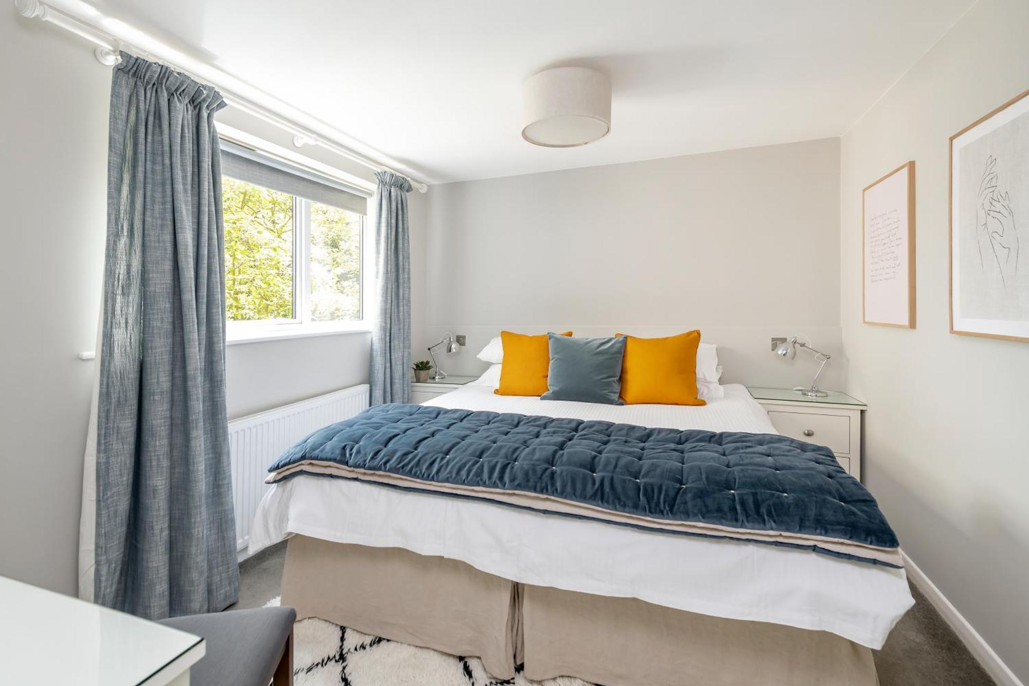 Luxury 2 Bedroom City Apartment In Bath'S Artisan Quarter Exteriör bild